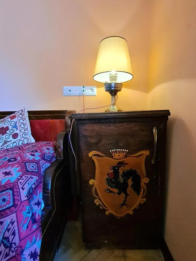 Sololaki Lounge - Old Tbilisi'S Hidden Gem ! Hotel Georgia
