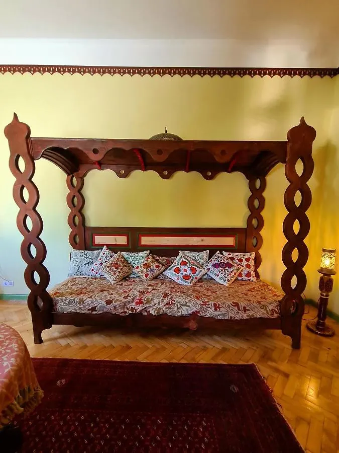 Sololaki Lounge - Old Tbilisi'S Hidden Gem ! Hotel 0*, Tbilisi Georgia